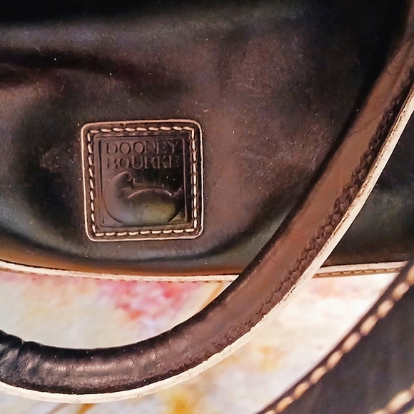 Dooney & Bourke Florentine large satche with dust bagl - Picture 3 of 16